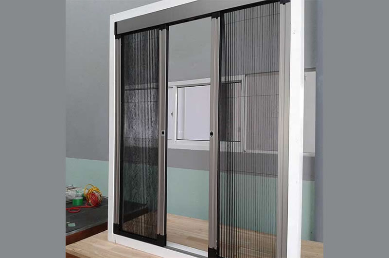 thi công cửa lưới tự cuốn quận 3
